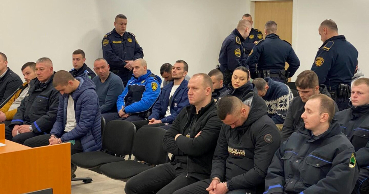 FOTO Ovo su Torcidaši koji su napali navijače Crvene zvezde kod Tuzle