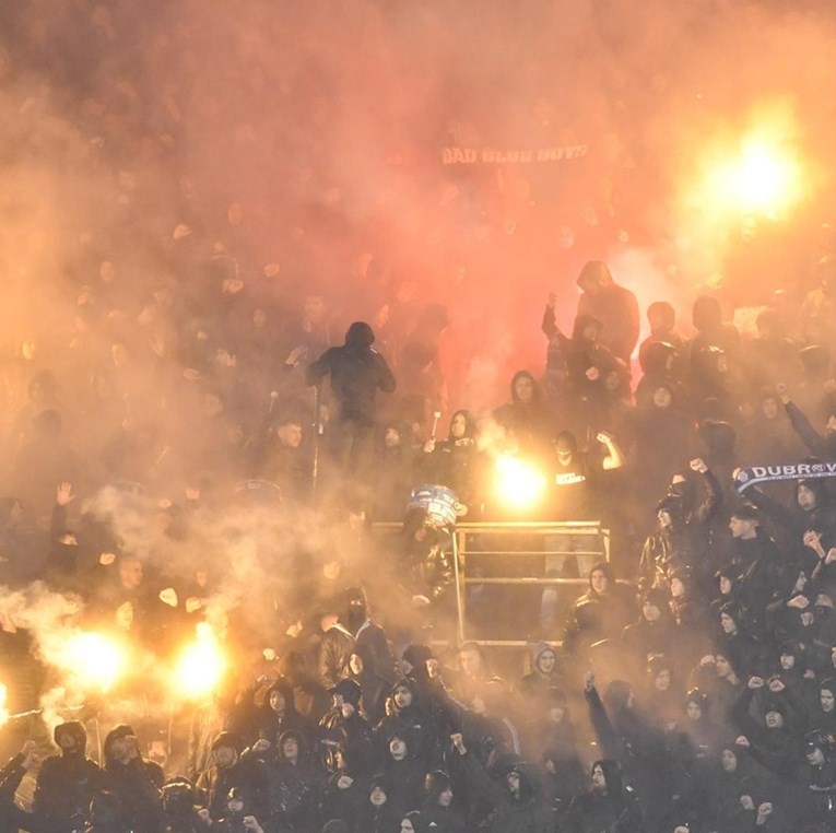 Dinamo prodaje ulaznice za derbi. Evo kako do njih