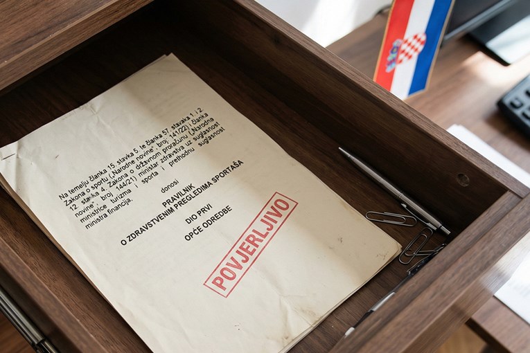 Država drži pravilnik u ladici, a sportski pregledi djece su loši i neregulirani