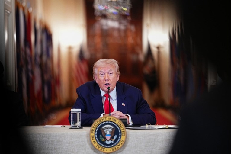 Trumpova administracija bez odobrenja Kongresa šalje Izraelu bombe za rat s Iranom