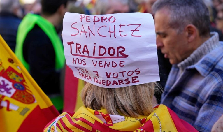 Španjolska odlučila amnestirati organizatore referenduma za neovisnost Katalonije