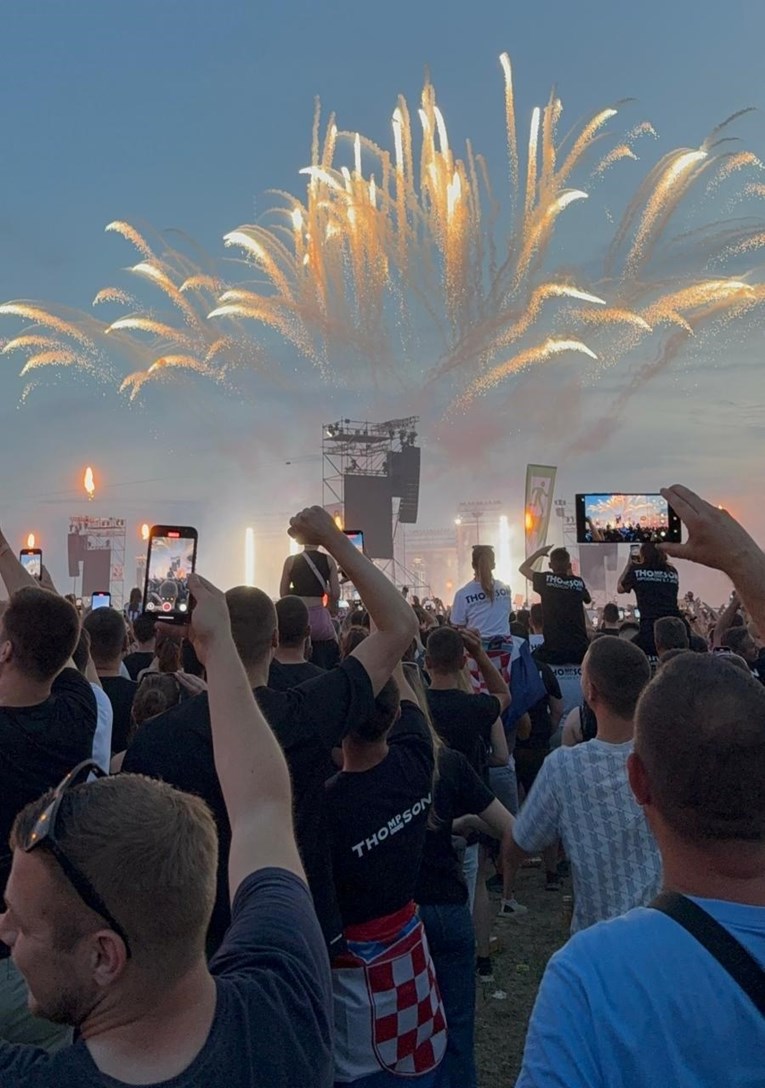 VIDEO Ovako je izgledao početak koncerta na Hipodromu