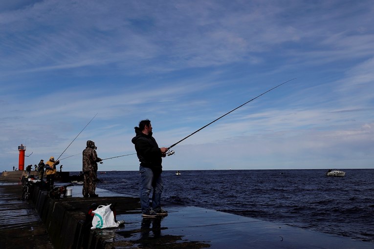 Globalni komercijalni ribolov pao 6,5 posto