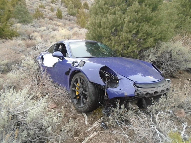 FOTO Amerikanac na nagradnoj igri osvojio Porsche 911 GT3 RS, divljao i razbio ga