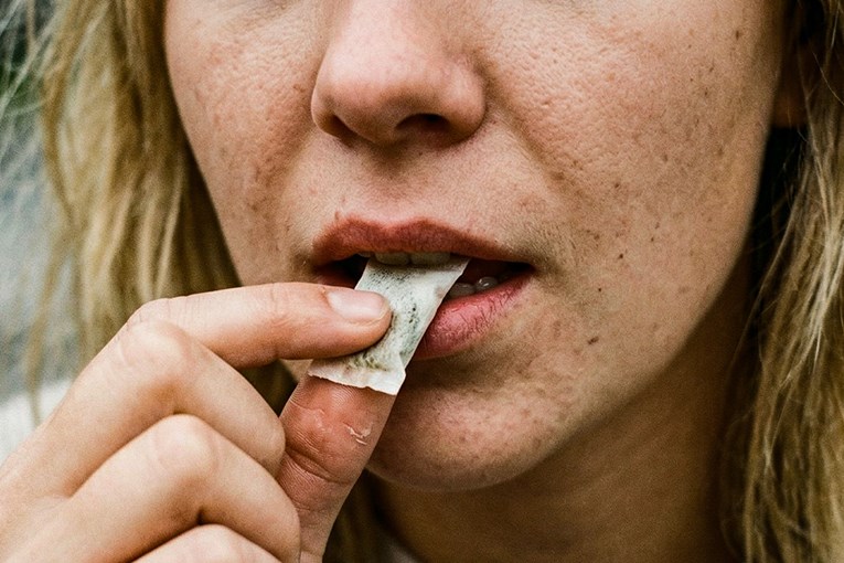Liječnica o nikotinskim vrećicama: "Jedna ima 20 mg nikotina, to je kutija cigareta"