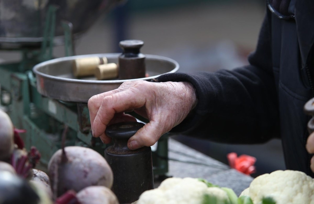 Umirovljenici će moći raditi puno radno vrijeme, ali će dobivati pola mirovine
