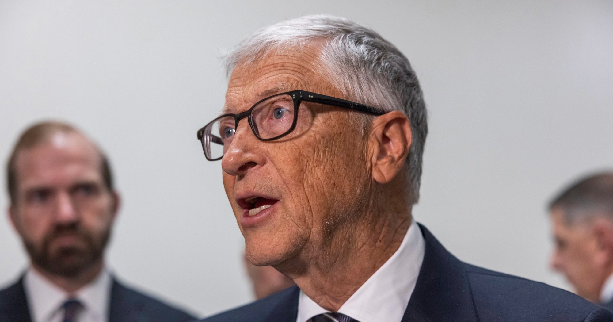 Bill Gates smatra da su samo četiri profesije sigurne od umjetne inteligencije