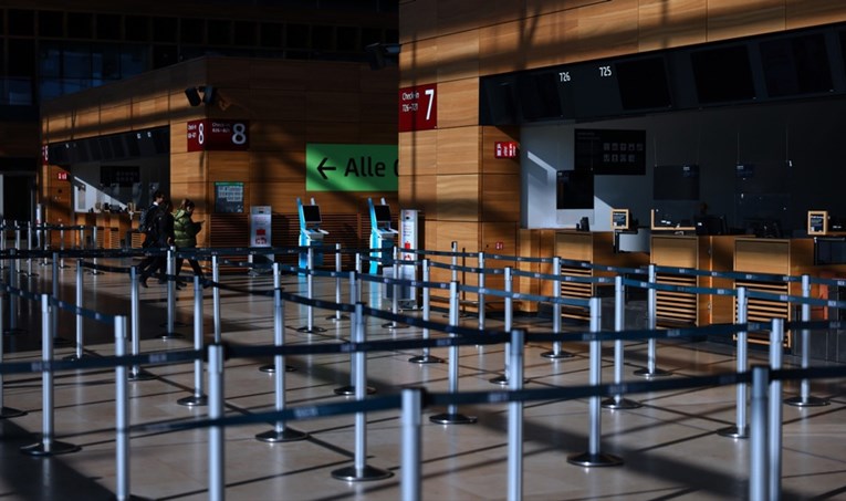 Štrajk u berlinskom aerodromu otkazao 445 letova i pogodio 57.000 putnika