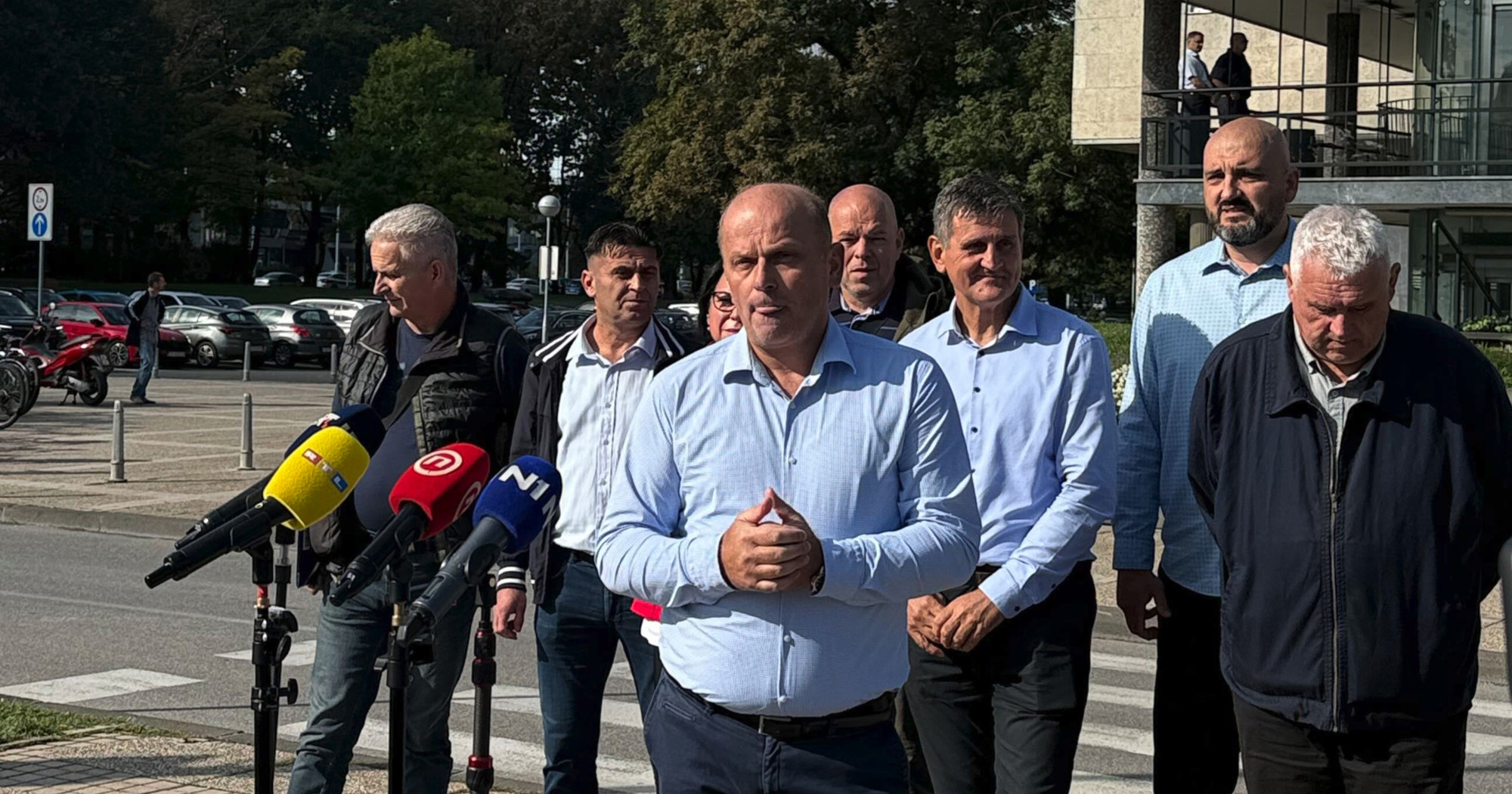 UŽIVO Sindikati Zagrebačkog holdinga i ZET-a o neuspjelim pregovorima