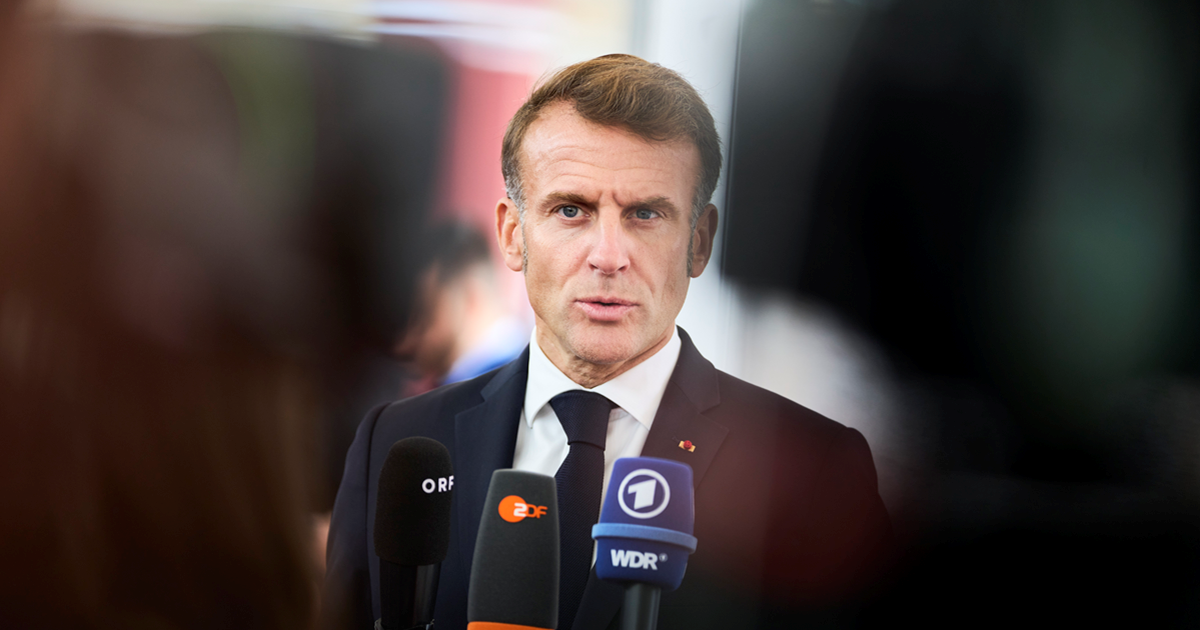Macron: Podcijenili smo Rusiju