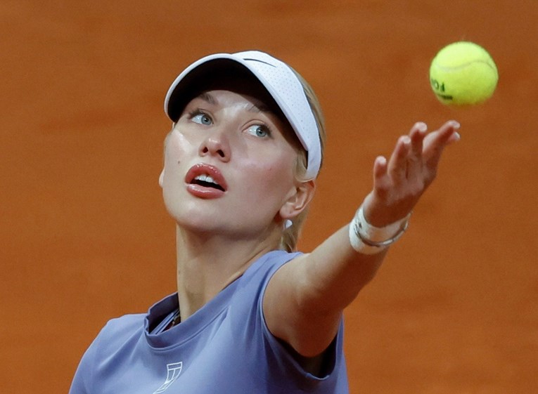 Jedna od najljepših tenisačica odrekla se ruskog državljanstva. Igrat će za Austriju