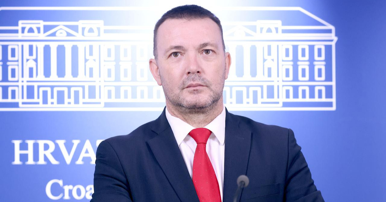 Milanović Glavašu oduzeo odlikovanje. Bauk: To je bilo očekivano