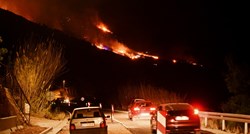 Lokaliziran požar kod Omiša, izgorjelo 120 hektara borove šume, makije, raslinja