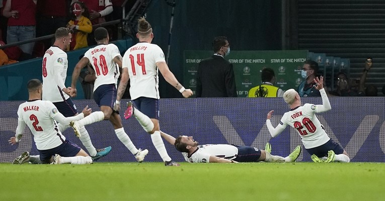 ENGLESKA - DANSKA 2:1 Engleska golom iz sumnjivog penala prošla u finale Eura