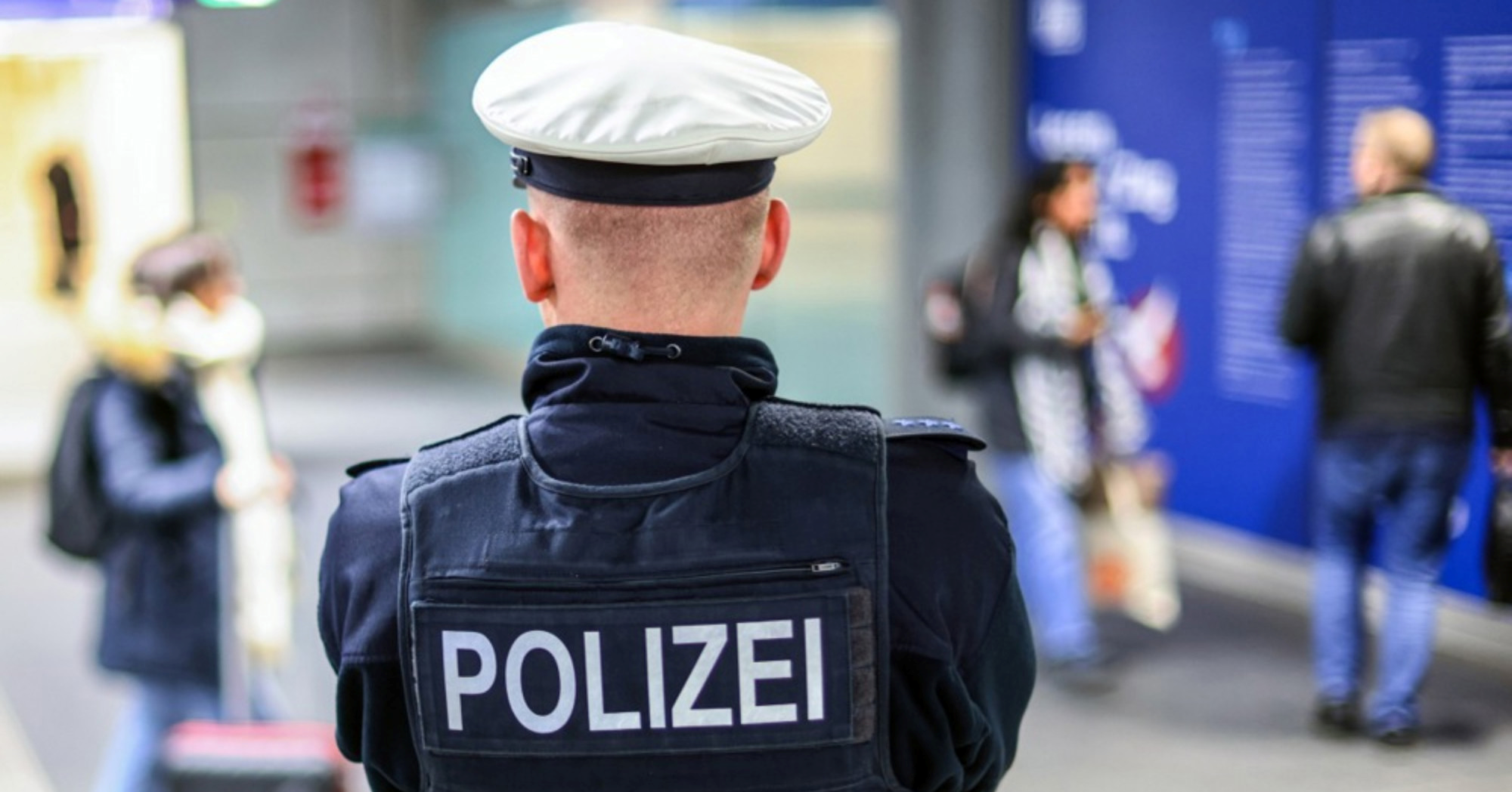 Naoružani muškarac s eksplozivom uhićen ispred sjedišta CDU-a u Berlinu