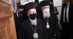 Pravoslavni patrijarh Bartolomej ima koronu