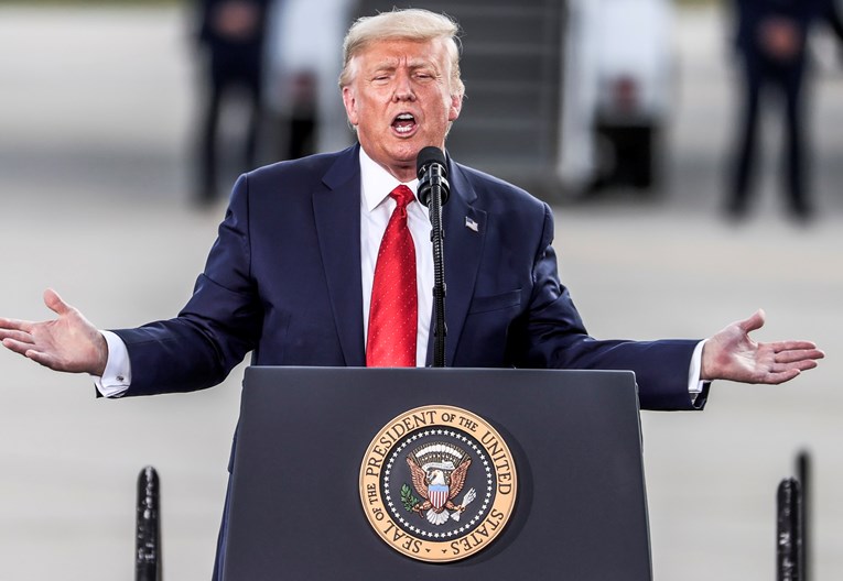 Eskalirala blokada američke vlade. Trump: JAVITE SE ODMAH NA POSAO!