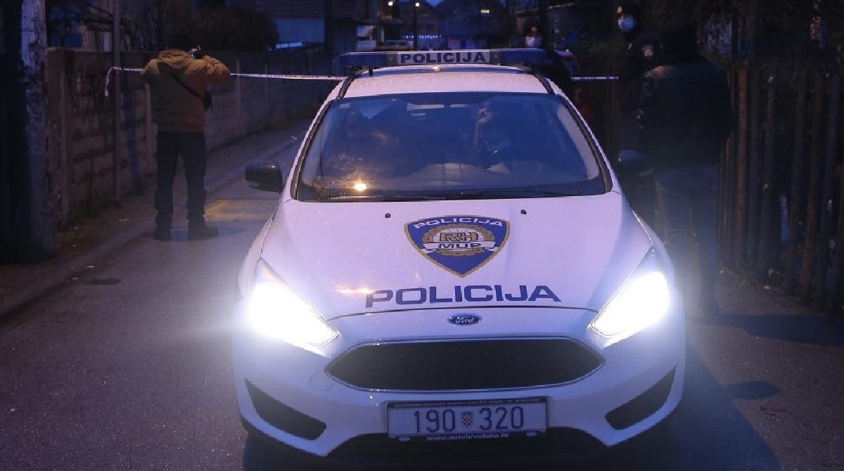 Stariji čovjek u Vinkovcima napao ženu pištoljem, završila je u bolnici