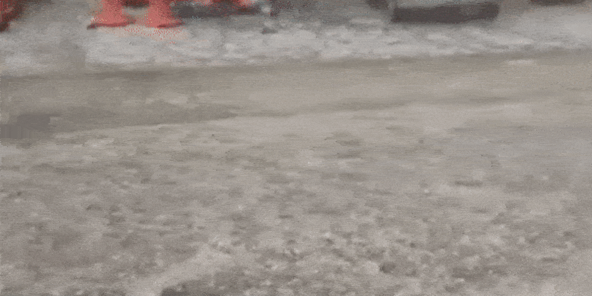 VIDEO Tuča i vjetar pogodili požeški kraj, oštećeni krovovi i auti