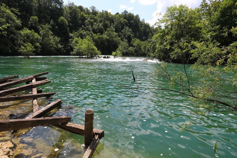Utopio se muškarac u Mrežnici 