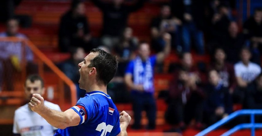 Futsal Dinamo slavio nakon što je gubio 3:0 sedam minuta prije kraja