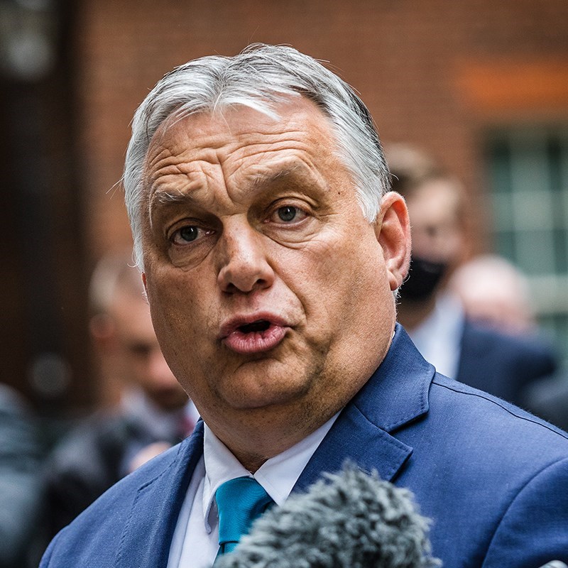 Orban bi mogao pasti zbog Putina