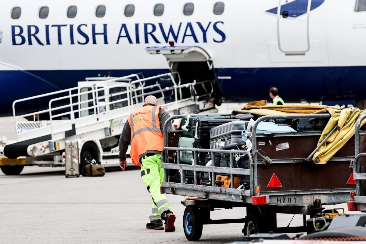 Incident u Firenci: 20 putnika izbačeno iz aviona British Airwaysa