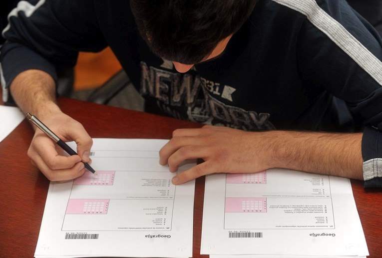 Samobor omogućio besplatne pripreme za maturu. Mogu doći i učenici iz drugih gradova