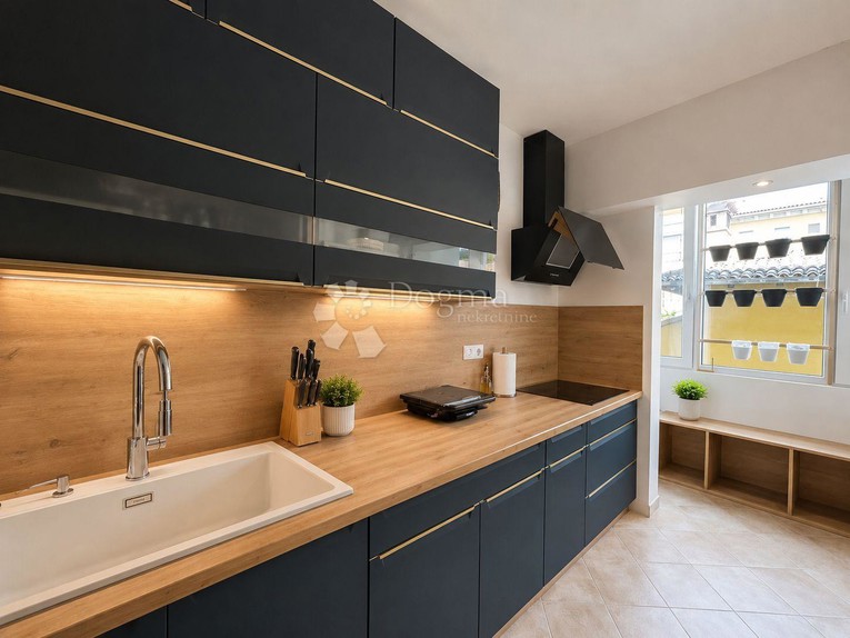Stan u Puli ima walk-in ormar, balkon i podno grijanje, košta 239.000 €