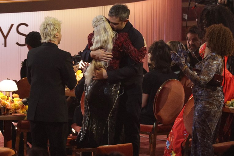 Emotivni govor Lady Gage na Grammyjima: "Hvala ti, Michaele"