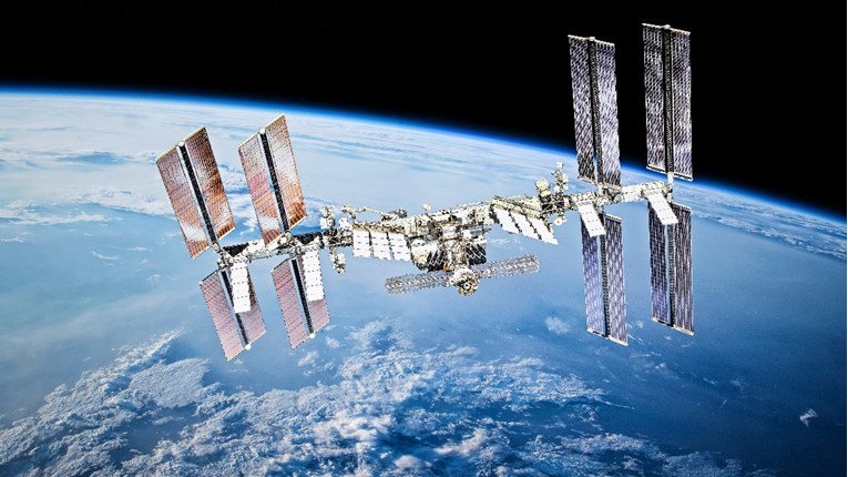 ISS morao promijeniti smjer da izbjegne krhotine oborenog ruskog satelita