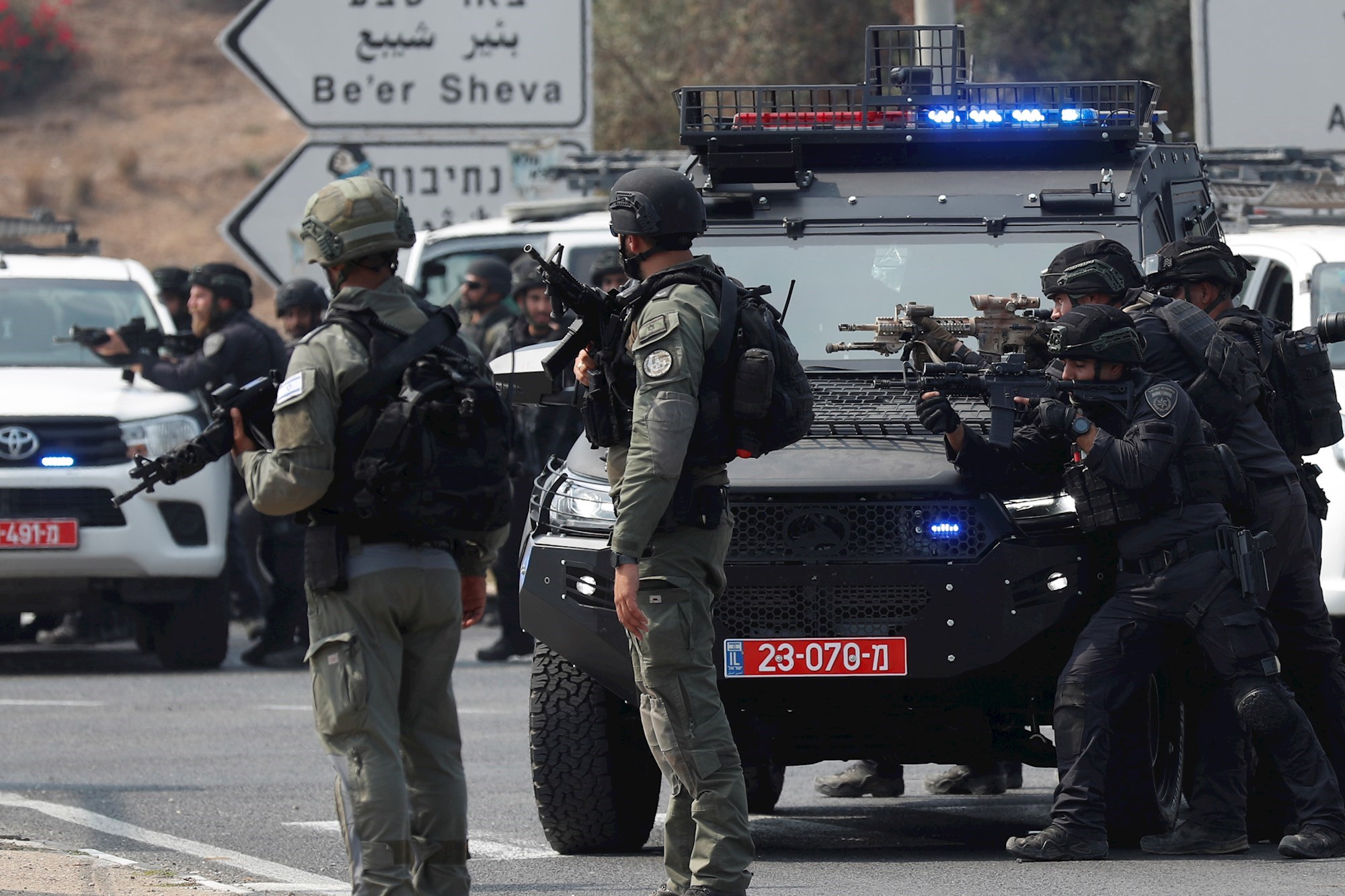 Izrael se bori s Hamasom na još sedam lokacija unutar svog teritorija