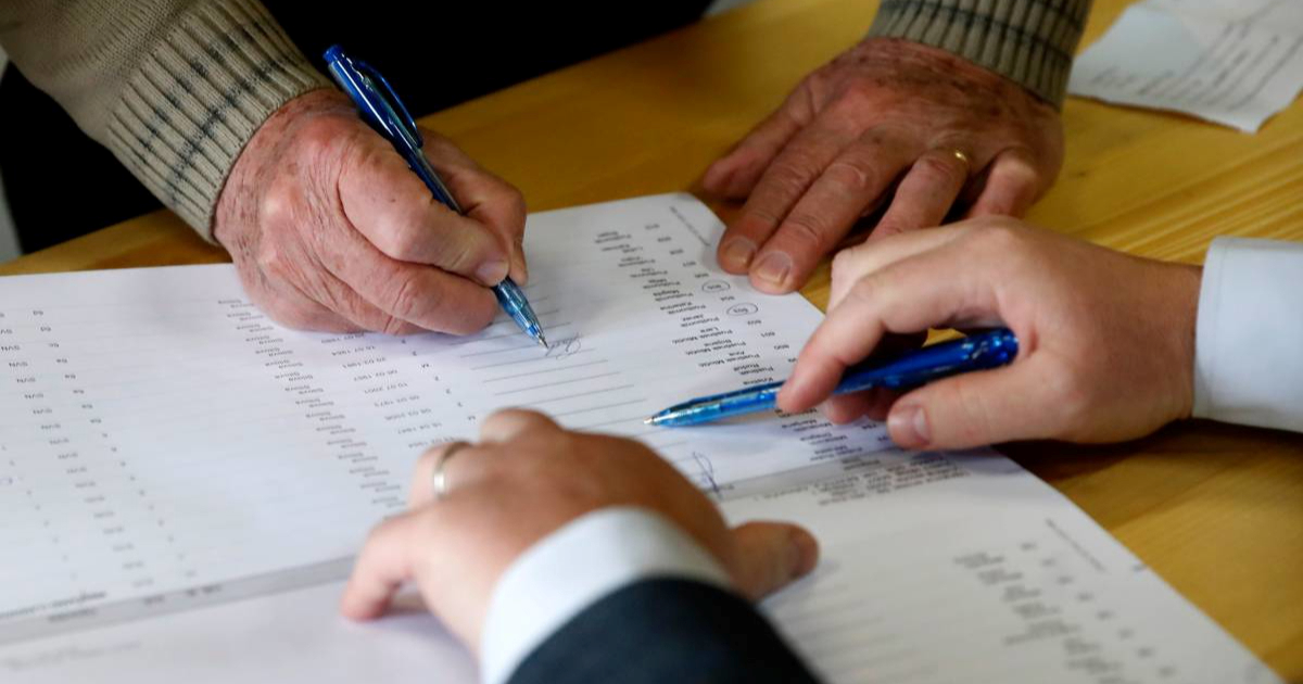 Novi slovenski parlament sastaje se 10. travnja. Počinje borba za vladu