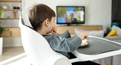 Dijete jede ispred ekrana? Stručnjakinja za djecu upozorava zašto je to opasno