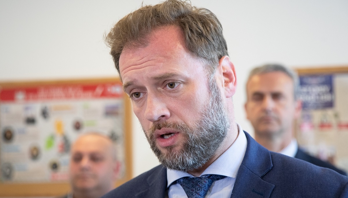 Ministar Banožić: Maras je u političkom životu pokazao nemar, nepotizam i škrtost