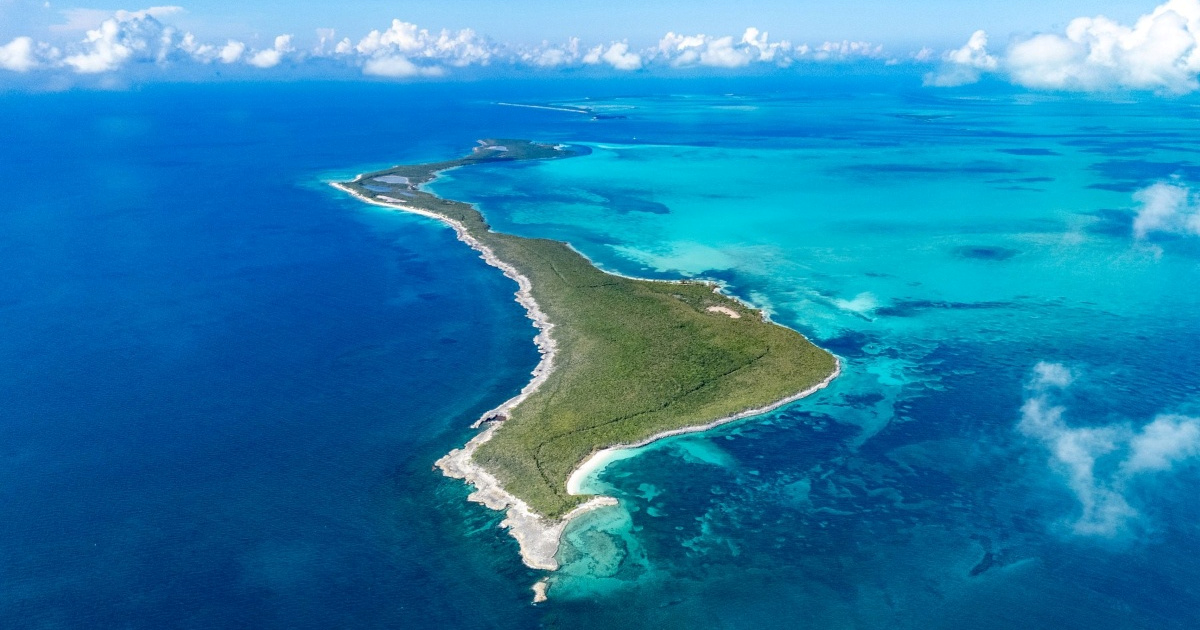 Bivši otok Shakire i Rogera Watersa traži novog vlasnika. Cijena? 28 mil. eura