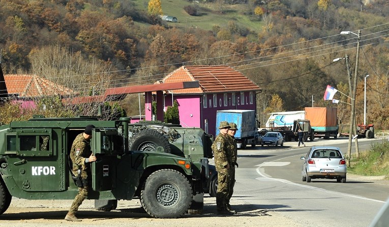 Rusija: Uznemireni smo stanjem na Kosovu. Zapad gura situaciju prema izravnom sukobu