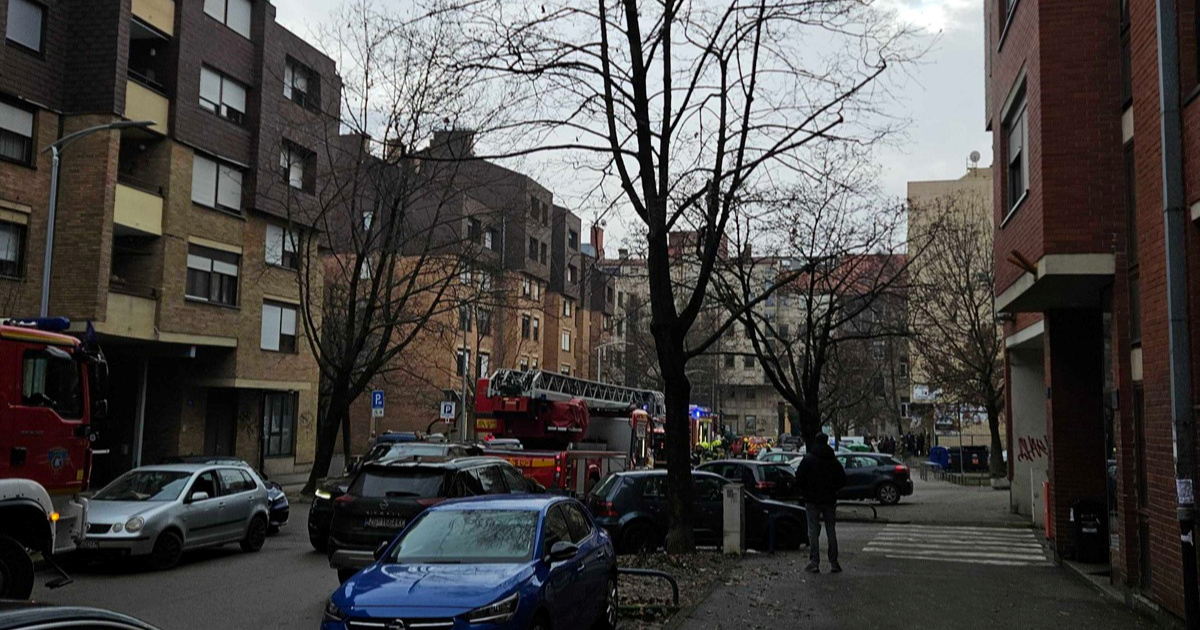 Gorio ured u zgradi u Zagrebu. Nema ozlijeđenih