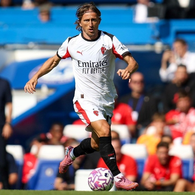 VIDEO Modrić debitirao za Milan u teškom porazu od Chelseaja