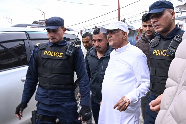 Uhićen bivši nepalski premijer