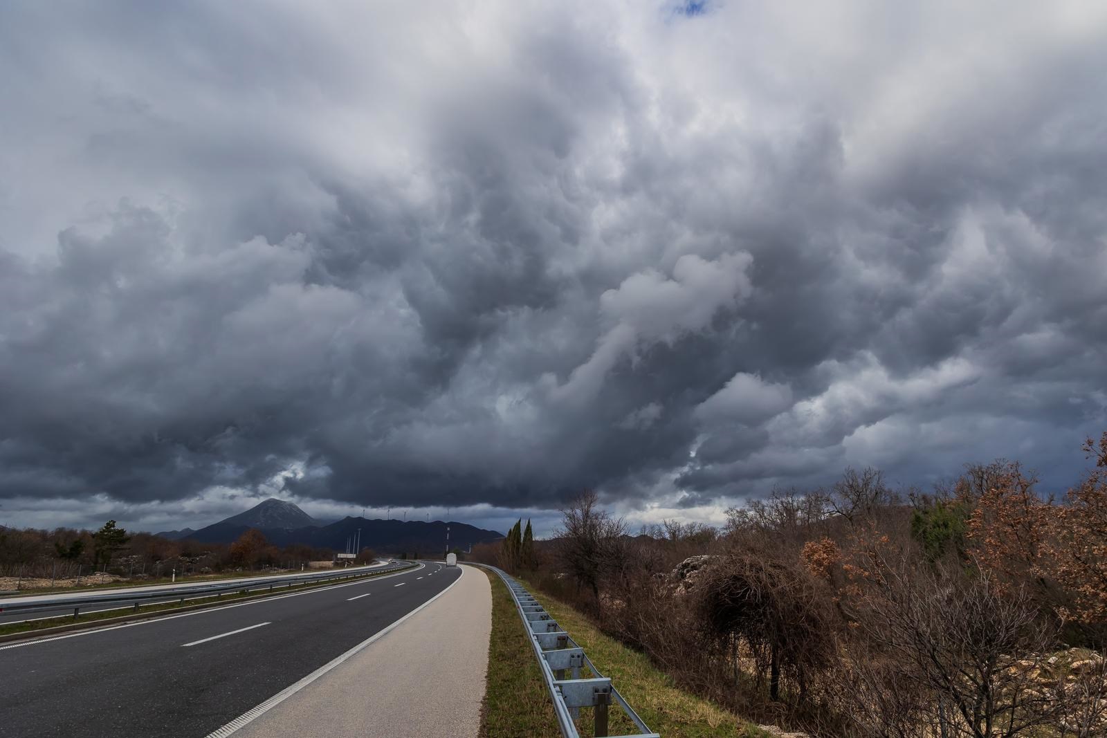 Nakratko se vraća zima: Snijeg, bura i pad temperature