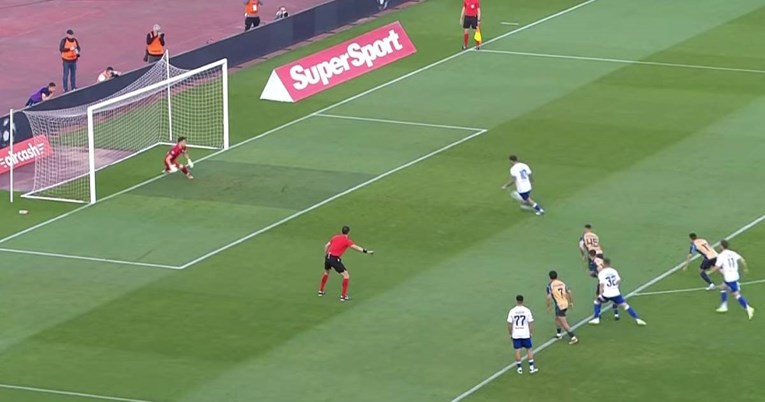 VIDEO Livaja panenkom zabio penal