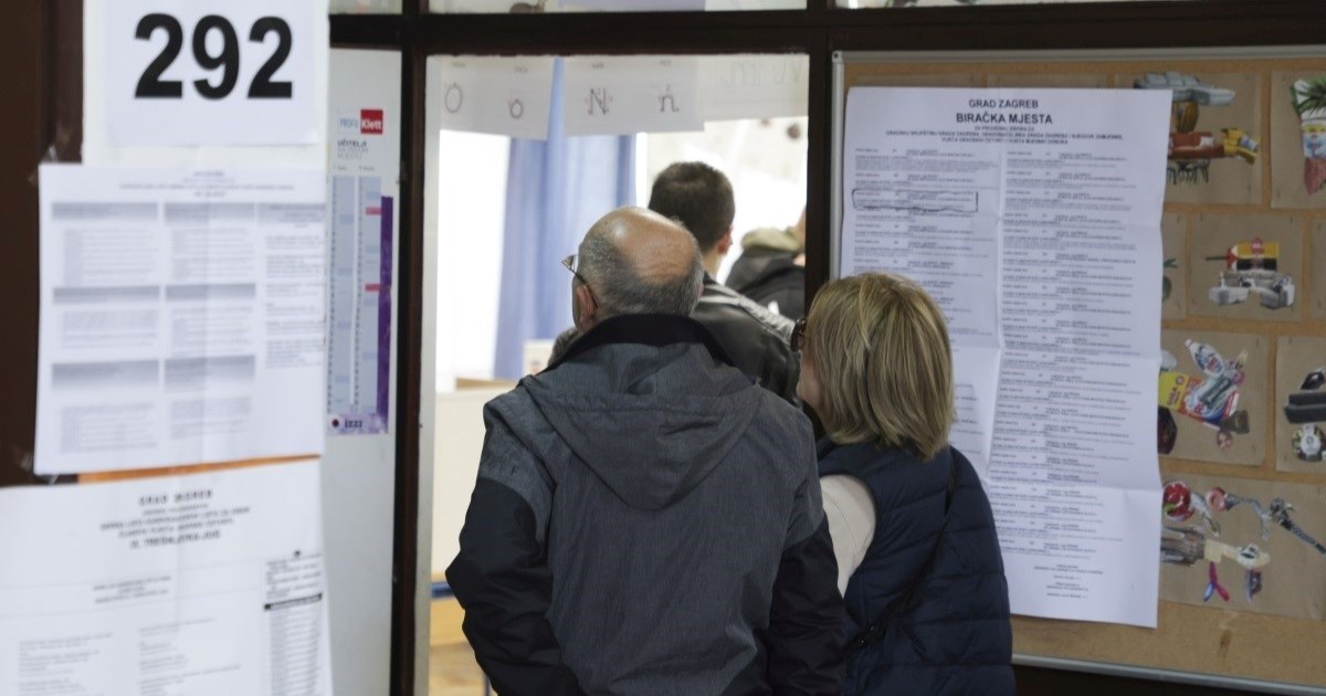 Politički analitičar: Ljudi će sutra radije otići na plažu nego na birališta