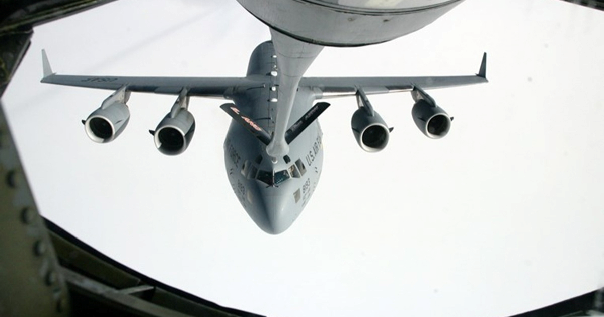 Traje akcija spašavanja nakon pada američkog vojnog zrakoplova u Iraku