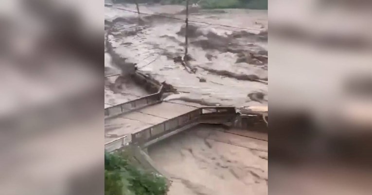 VIDEO Ogromne poplave u Japanu. Jedan poginuo, sedam nestalih