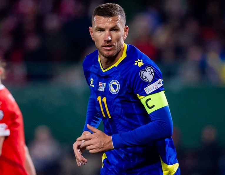 Džeko se oglasio nakon remija u Austriji. Evo što je napisao