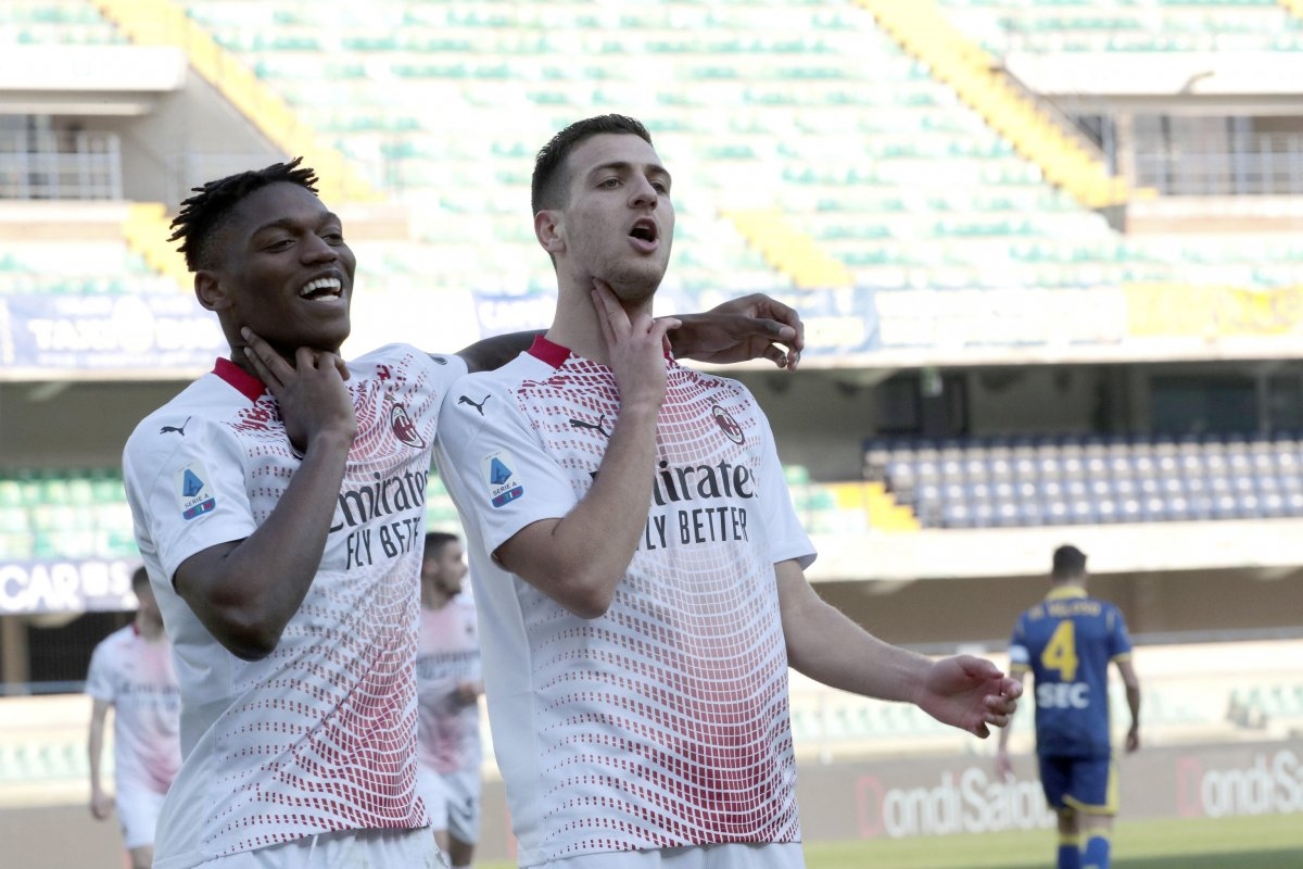 Milan pobjedom protiv Jurićeve Verone ostao u borbi za titulu