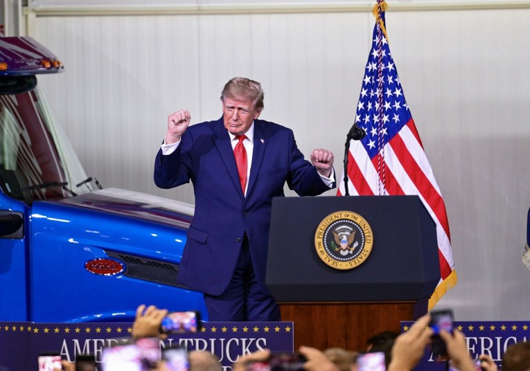 Trump uoči izbora: Više od 20 milijuna umirovljenika na račun će dobiti 90 dolara
