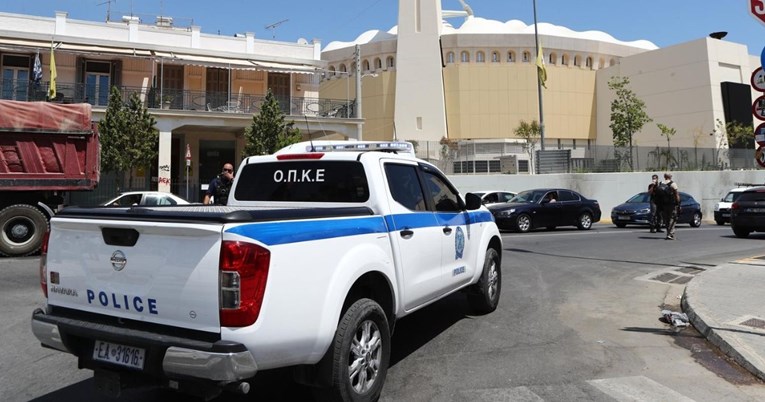 Nova velika greška grčke policije. Umjesto huligana uhitila hrvatske turiste