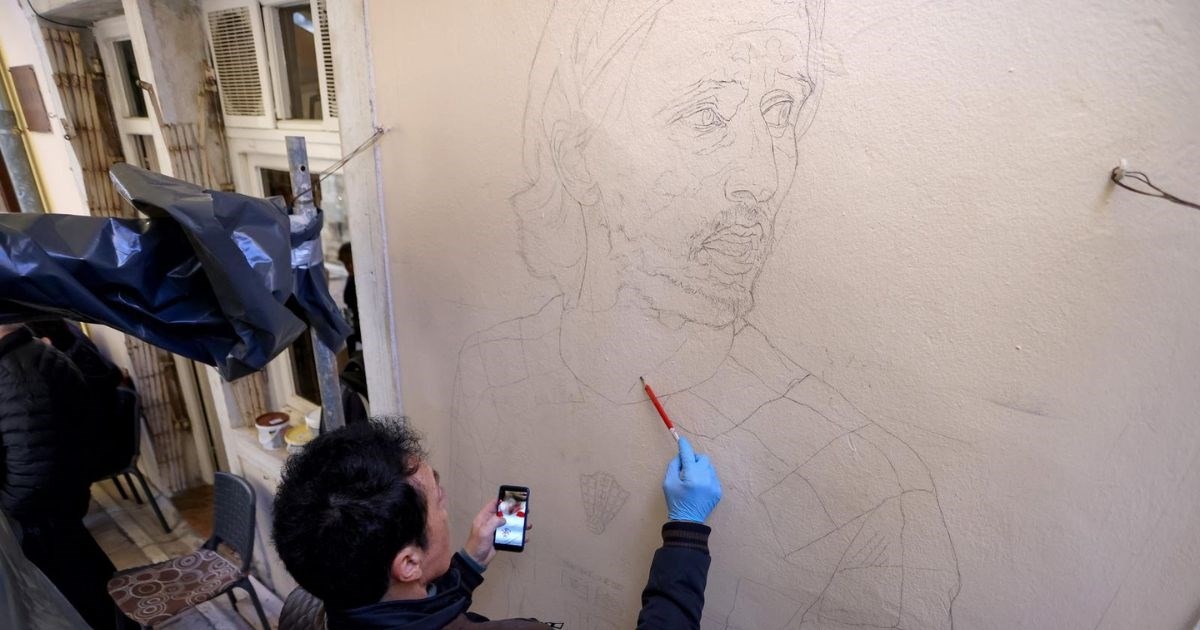 VIDEO Počela izrada murala s likom Luke Modrića u Zadru